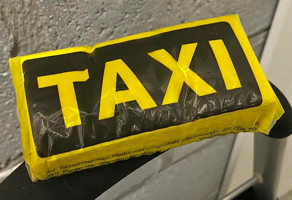 TAXI München zakdoekjes 🤧🚖, Enlèvement ou Envoi, Comme neuf