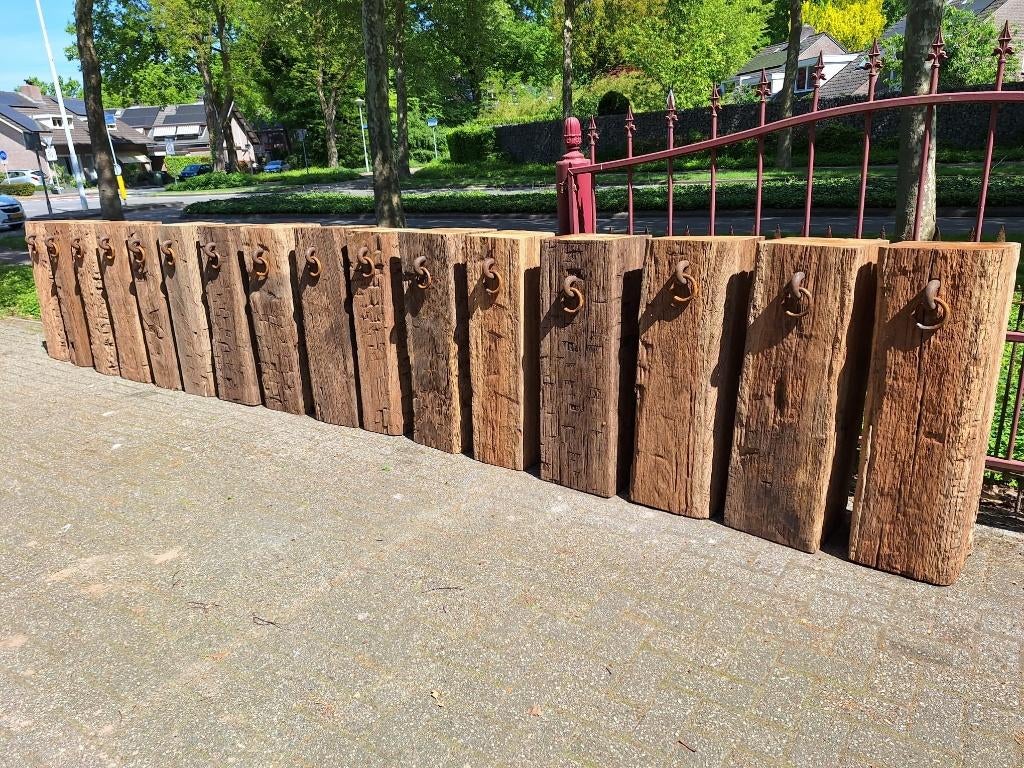 Oude meerpalen voor een stoer interieur, Ophalen of Verzenden, Zo goed als nieuw