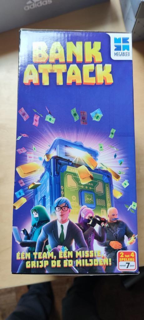 NIEUW nog gesealed Bank Attack gezelschapsspel, Hobby & Loisirs créatifs, Jeux de société | Jeux de plateau, Neuf, 1 ou 2 joueurs