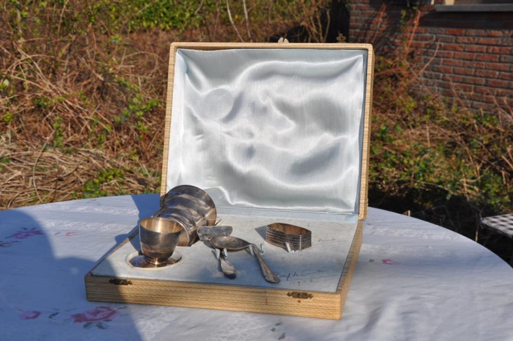 coffret de naissance metal argenté 1952, Antiquités & Art, Enlèvement ou Envoi, Argent