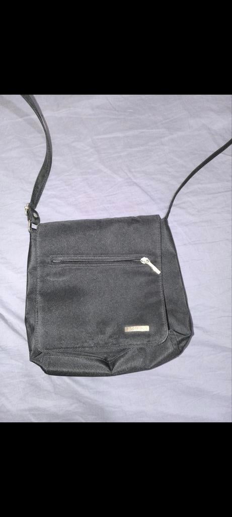 Handtas domani, Ophalen of Verzenden