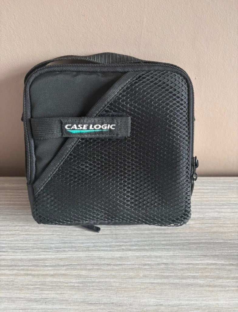 Mapje voor cd’s, Computers en Software, Laptoptassen, Ophalen, Zo goed als nieuw