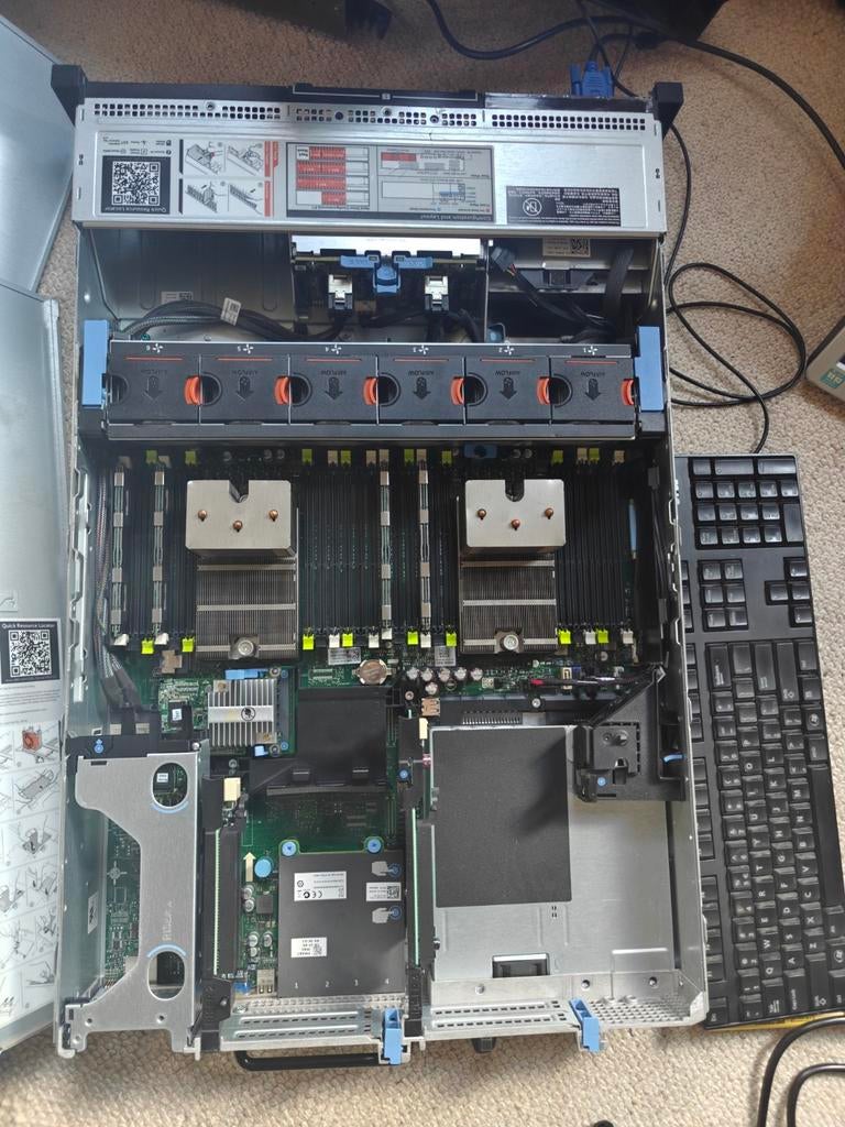 2 Dell PowerEdge R720 servers, Computers en Software, Servers, Ophalen of Verzenden