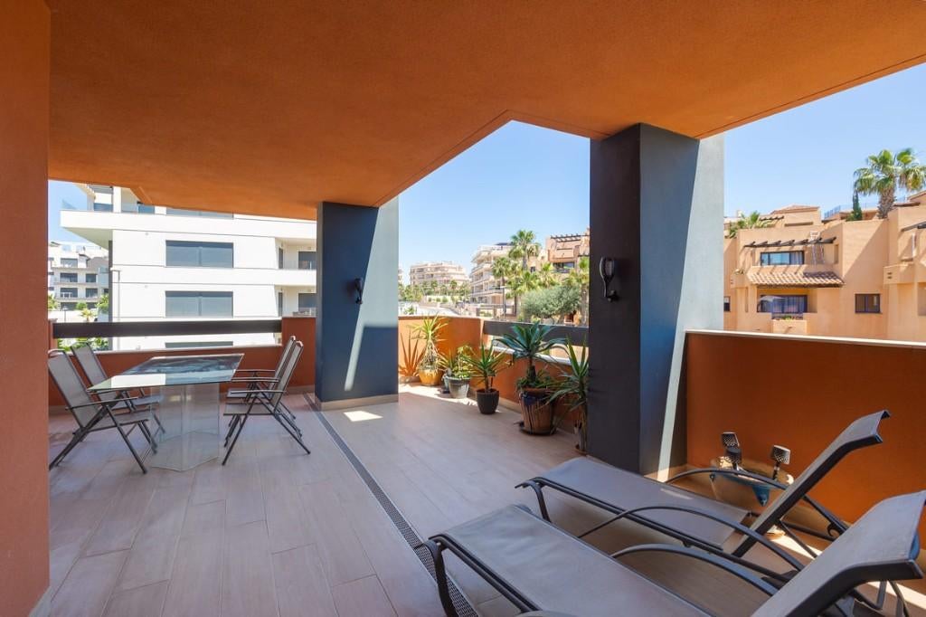 Appartement avec terrasse à Villamartin, 87 m², Villamartín, 2 pièces, Appartement
