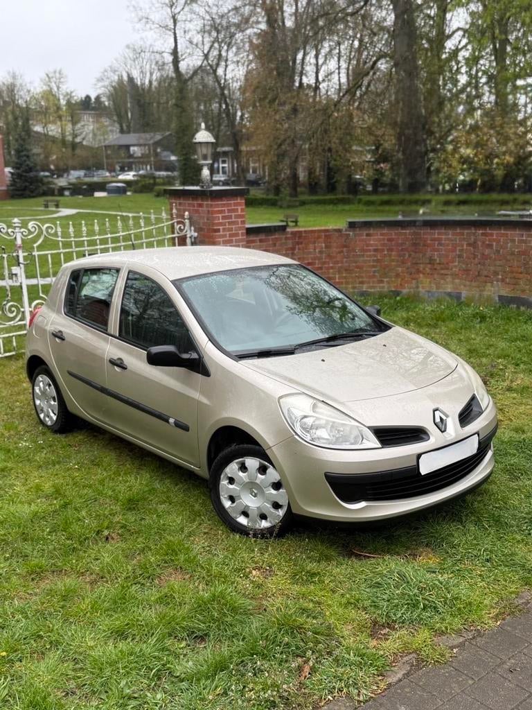 Renault Clio 3 1.2, Achat, Boîte manuelle, 5 portes, Particulier