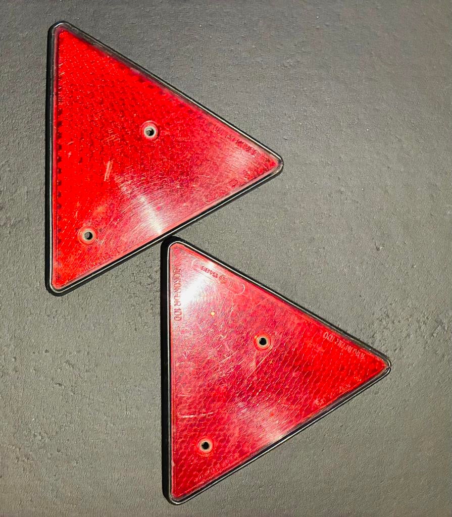 Réflecteur triangulaire rouge, Caravanes & Camping, Enlèvement ou Envoi, Utilisé