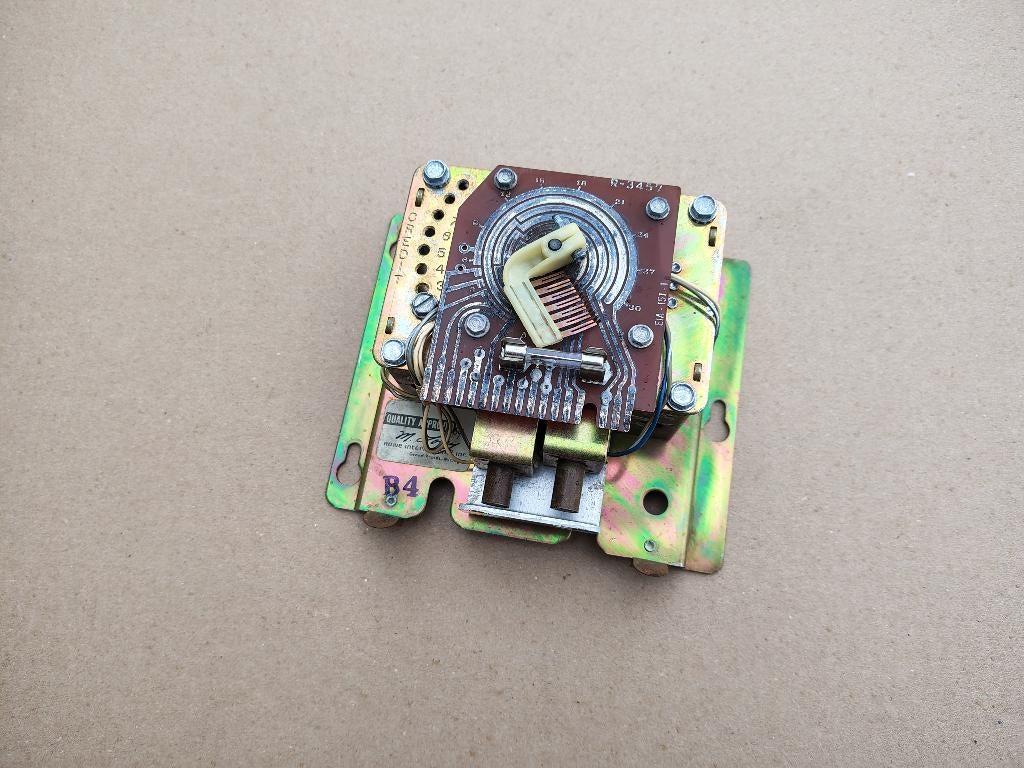 Credit Unit Rowe-AMi TI-2 (1974) jukebox, Envoi, Ami