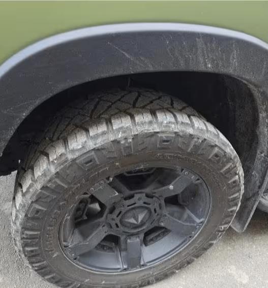 LT 295/55/R20 banden voor alle terreinen - robuustheid en pr, Auto diversen, Autosport-onderdelen, Nieuw, Ophalen