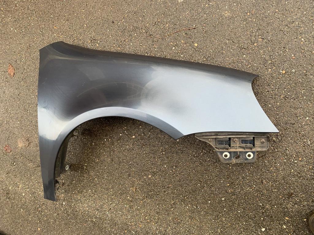 zijscherm spatbord Rechts volkswagen golf 5 2003- 2010 LC5F, Auto-onderdelen, Gebruikt, -, Volkswagen, -