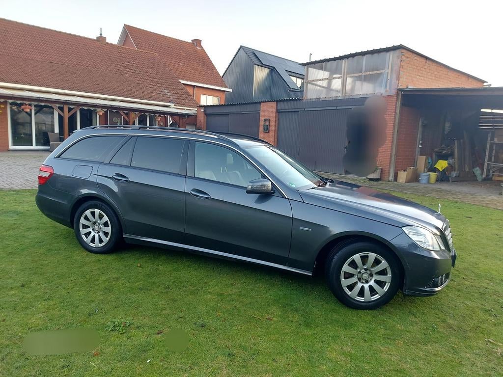 Mercedes e200 CDI 7plus, Achat, 7 places, Boîte manuelle, 5 portes
