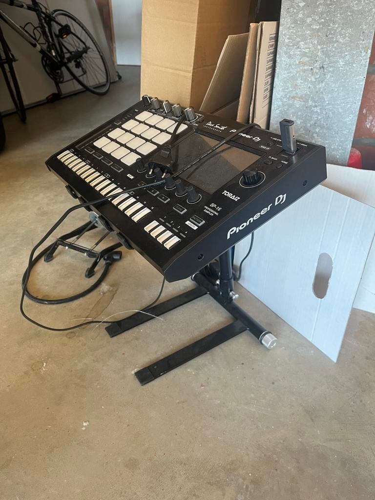 Sampler Pioneer DJ TSP-16 TORAIZ avec filtres Dave Smith, Enlèvement ou Envoi, Comme neuf