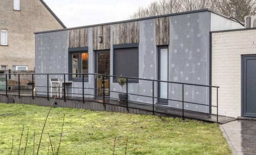 Zorgunit / mantelzorgwoning 4mx10m instapklaar met airco, Tuin en Terras, Ophalen, 3 ramen of meer, Overige typen, Zo goed als nieuw