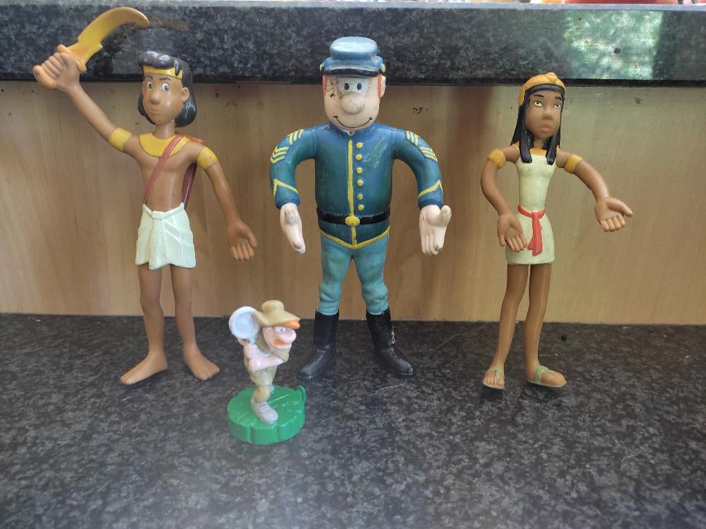 4 figurines BD (Vente à la pièce ou en lot)., Collections, Enlèvement ou Envoi, Autres personnages, Neuf, Statue ou Figurine