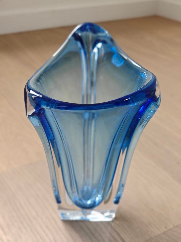 Val-Saint-Lambert Lichtblauwe vaas, Antiek en Kunst, Ophalen