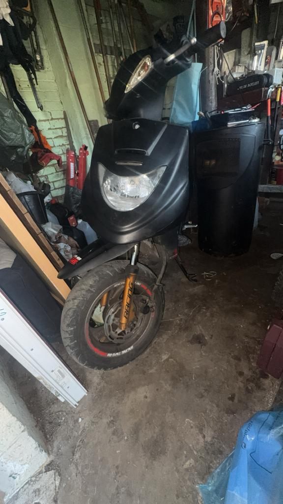 Je vend mon tgb refaire cilyndre serre 400, Autres modèles, Enlèvement, Utilisé, Deux-temps