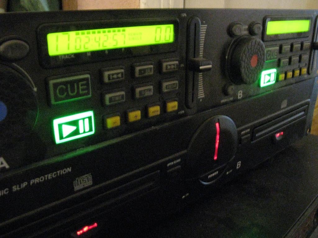 Double Lecteur CD DJ XXL CDX-10 – Idéal débutant/secours, Muziek en Instrumenten, Dj-sets en Draaitafels, Ophalen, Gebruikt