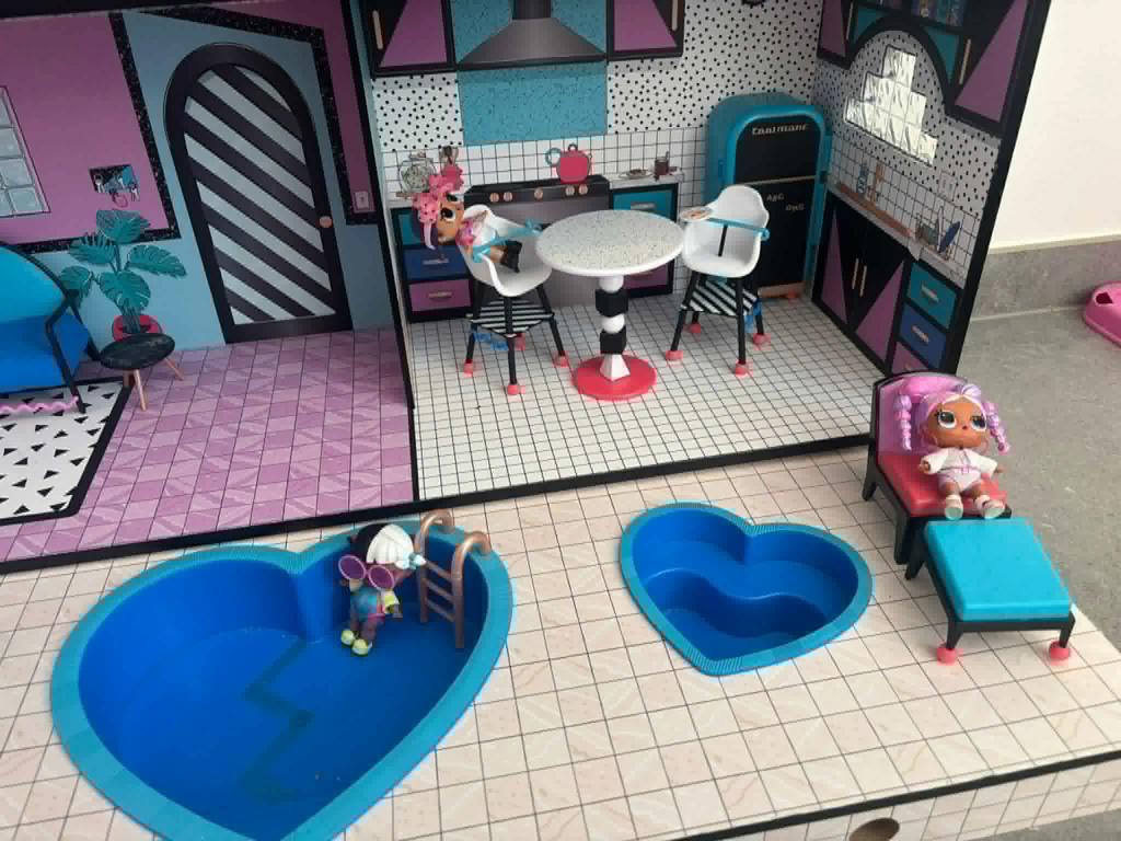 L.O.L, Ophalen of Verzenden, Zo goed als nieuw