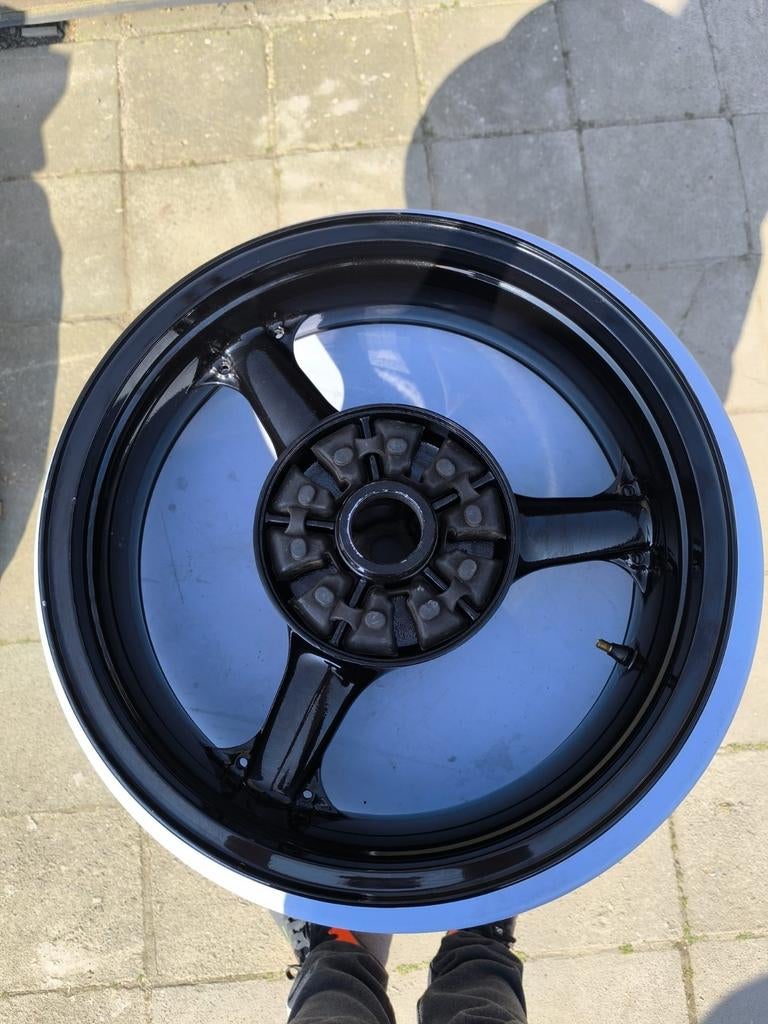 Velgenset R-1351(afkomstig van Kawasaki z750), Motoren, Ophalen