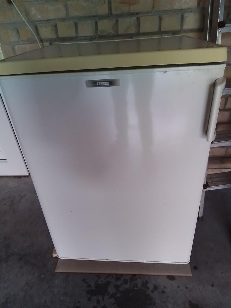Zanussi koelkast, energieklasse A, Elektronische apparatuur, Koelkasten en IJskasten, Ophalen, Zonder vriesvak