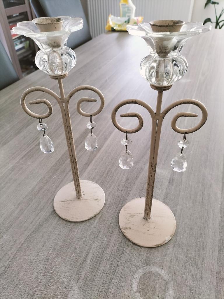 Twee antieke kandelaars met glazen kristallen, Antiek en Kunst, Ophalen of Verzenden