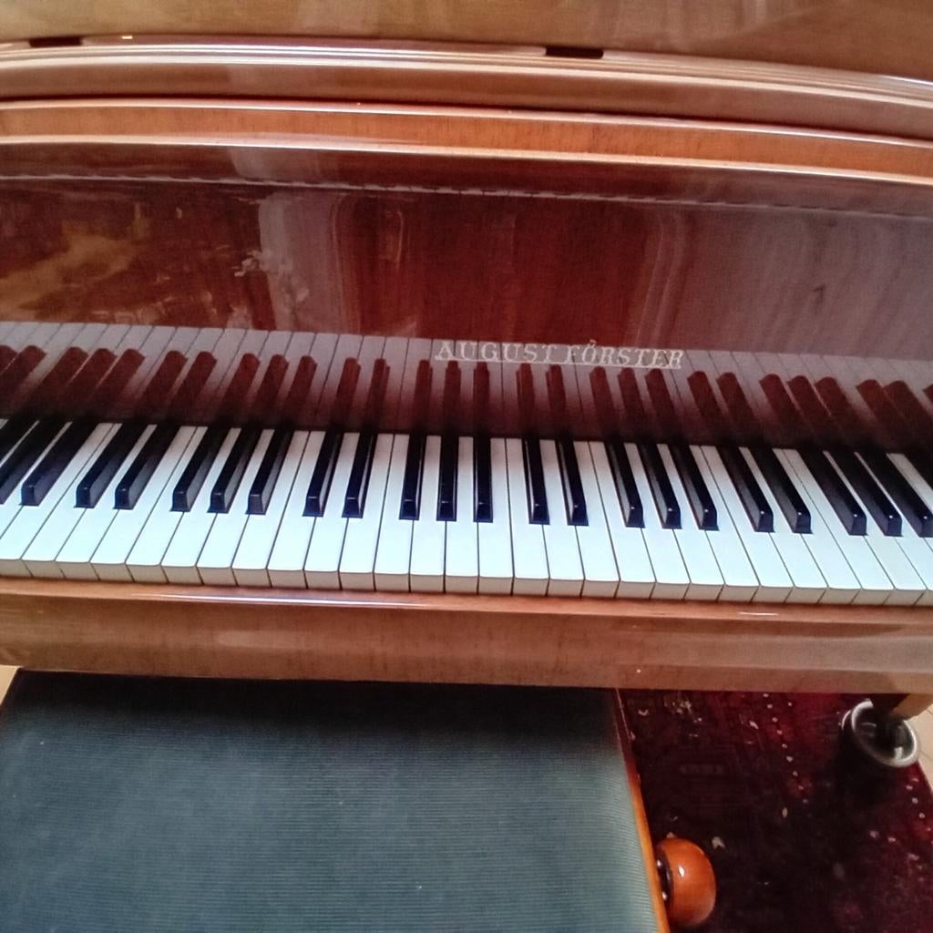 PIANO QUART QUEUE (155 cm) AUGUSTE FÖRSTER, Enlèvement, Piano