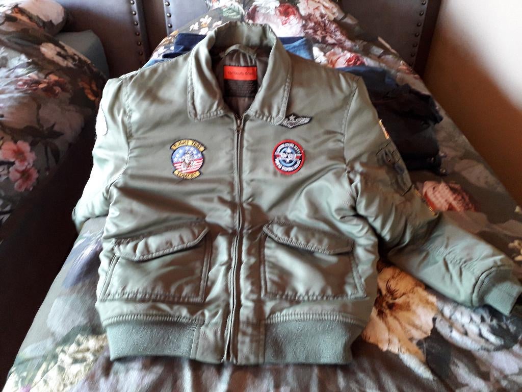 jongenskleding, Ophalen