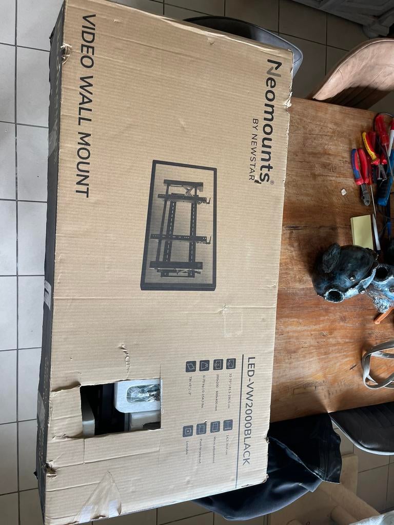 Neomounts LED-VW2000BLACK nieuw, Ophalen