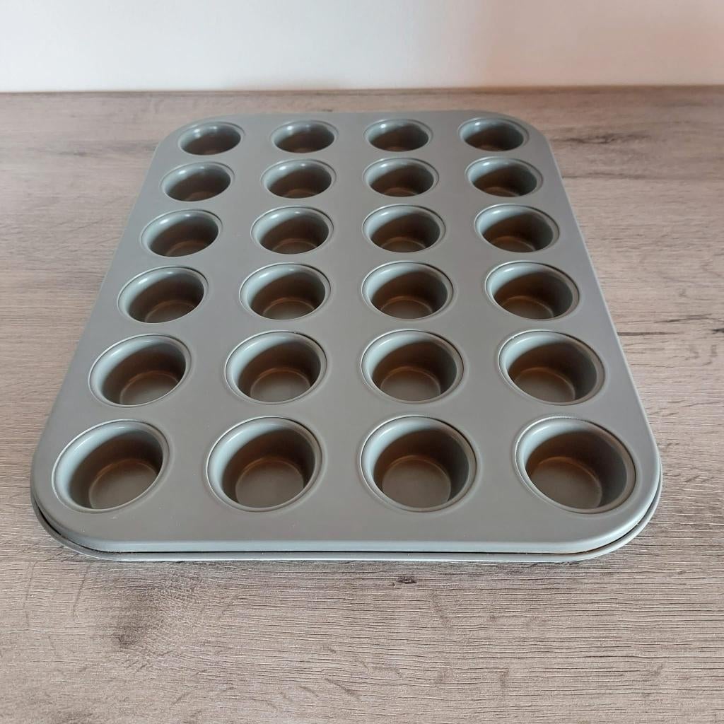 3 MOULES A MINI-MUFFINS JAMIE OLIVER, Hobby & Loisirs créatifs, Confection de Gâteaux & Cupcakes, Comme neuf, Moule, Gâteaux, Tartes ou cupcakes