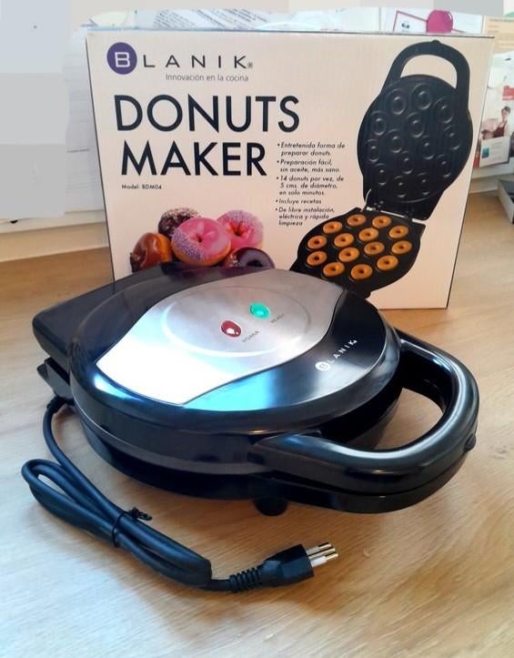 Donutmaker

Blanik BDM04 · Slechts één keer gebruikt, Ophalen