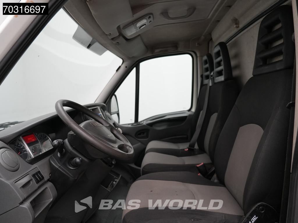 Iveco 40C14 3,0L 3,5t Trekhaak Laadklep Zijdeur Dubbellucht, Euro 5, Stof, Gebruikt, 4 cilinders