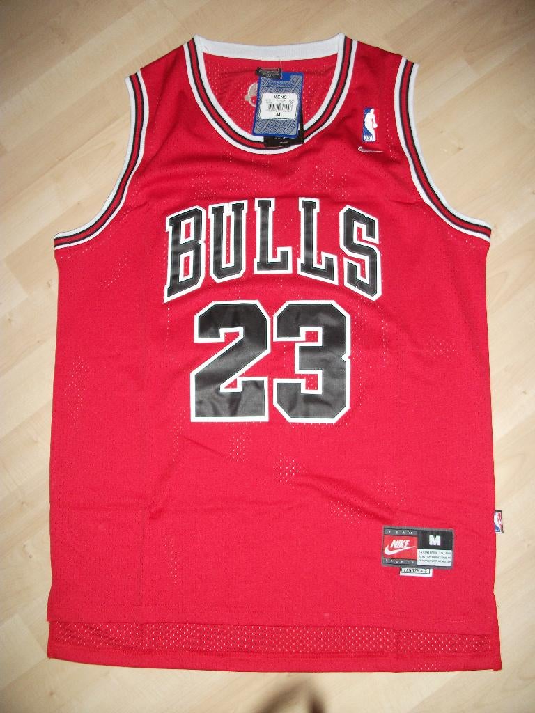 Chicago Bulls Retro Jersey Jordan maat: M, Sport en Fitness, Basketbal, Ophalen of Verzenden, Nieuw, Kleding