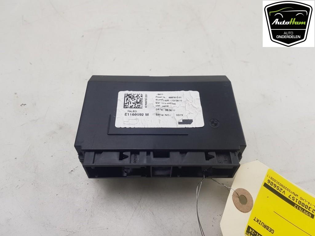 COMPUTER KACHEL Mini Countryman (F60) (01-2016/06-2019), Gebruikt, Mini