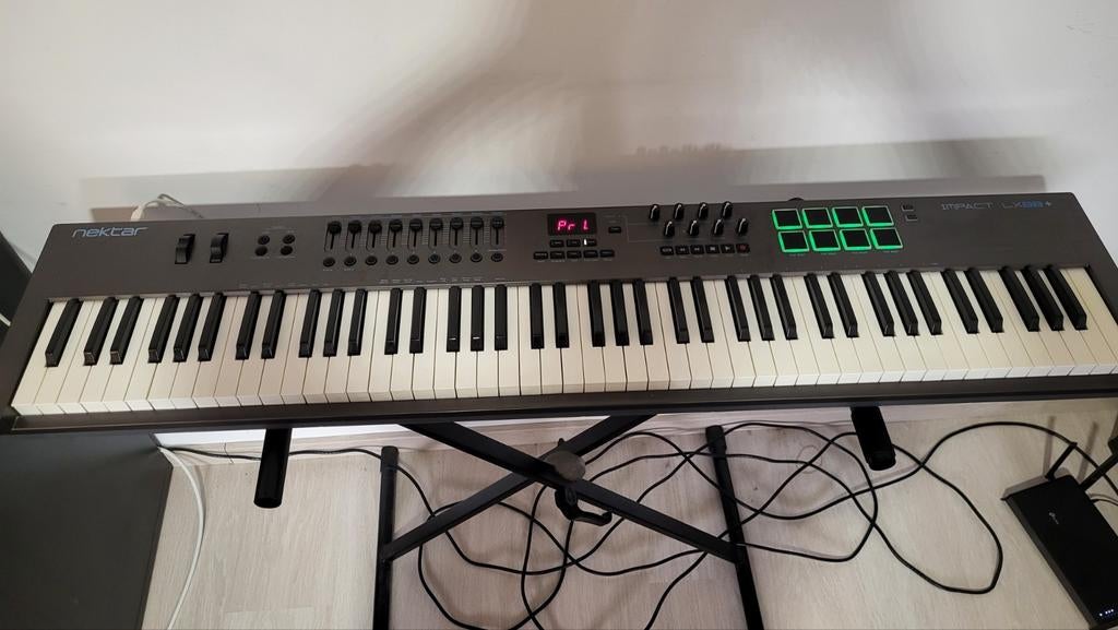 clavier midi Nektar Impact LX88+, Musique & Instruments, Claviers, Enlèvement, 88 touches