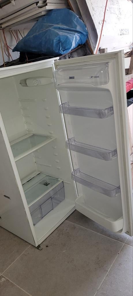 Ijskast koelkast zanussi inbouw, Elektronische apparatuur, Koelkasten en IJskasten, Ophalen