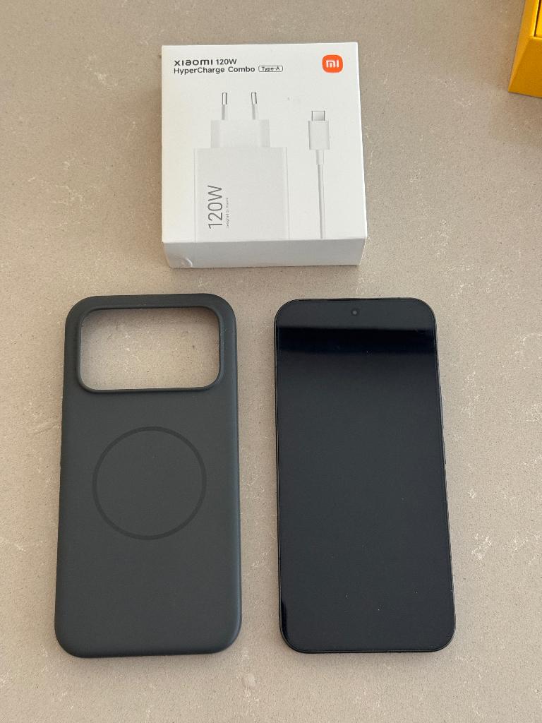 NIEUW Poco F8 Ultra Zwart 256GB, Telecommunicatie, Mobiele telefoons | Overige merken, Nieuw, Zonder abonnement, Zonder simlock