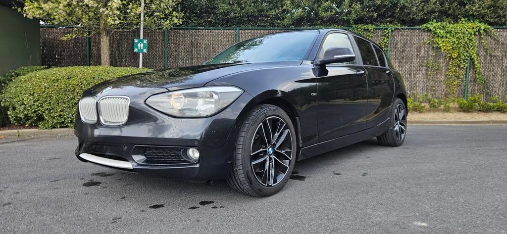 BMW 1 SERIE // 125DA // 2012 // 218PK // AUTOMAAT// NAVI, Auto's, BMW, Automaat, Euro 5, 1 Reeks, Parkeersensor