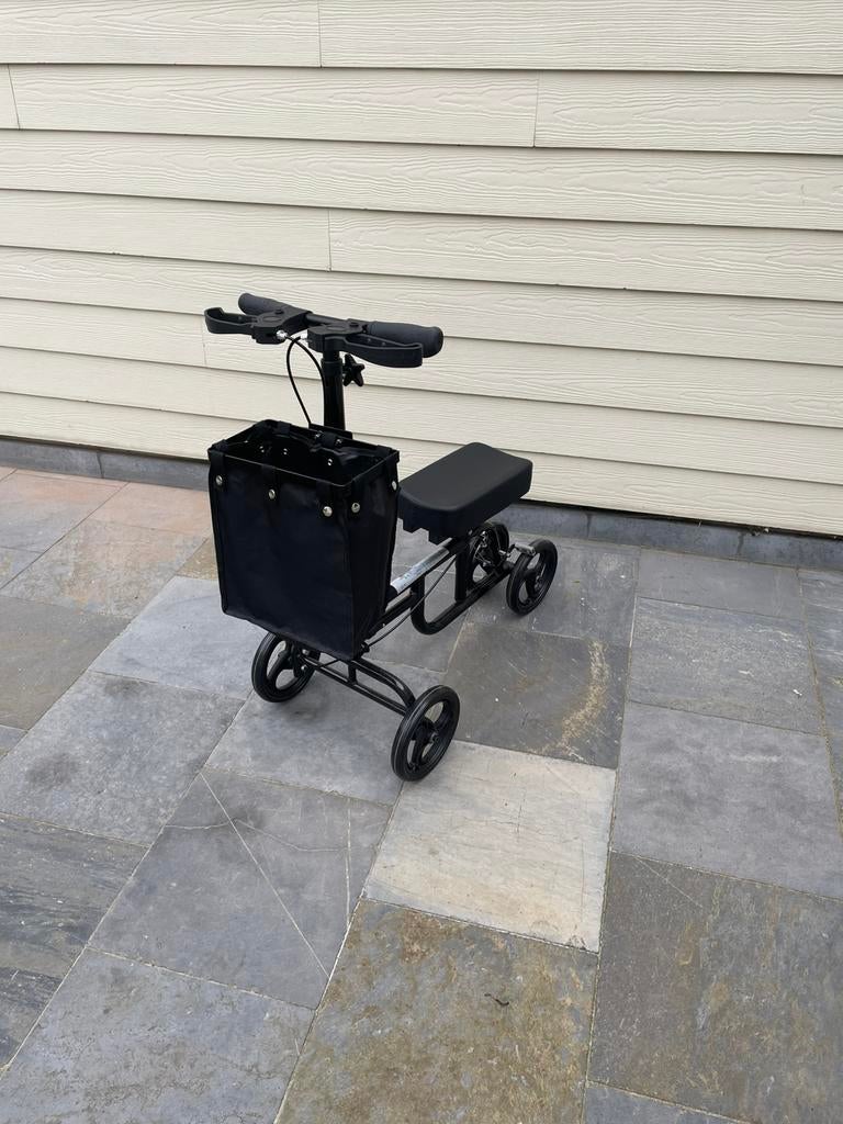 Trottinette pour genou., Enlèvement, Comme neuf