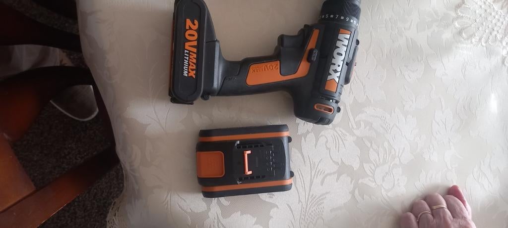 Accu boormachine, Doe-het-zelf en Bouw, Gereedschap | Boormachines, Ophalen, Boormachine