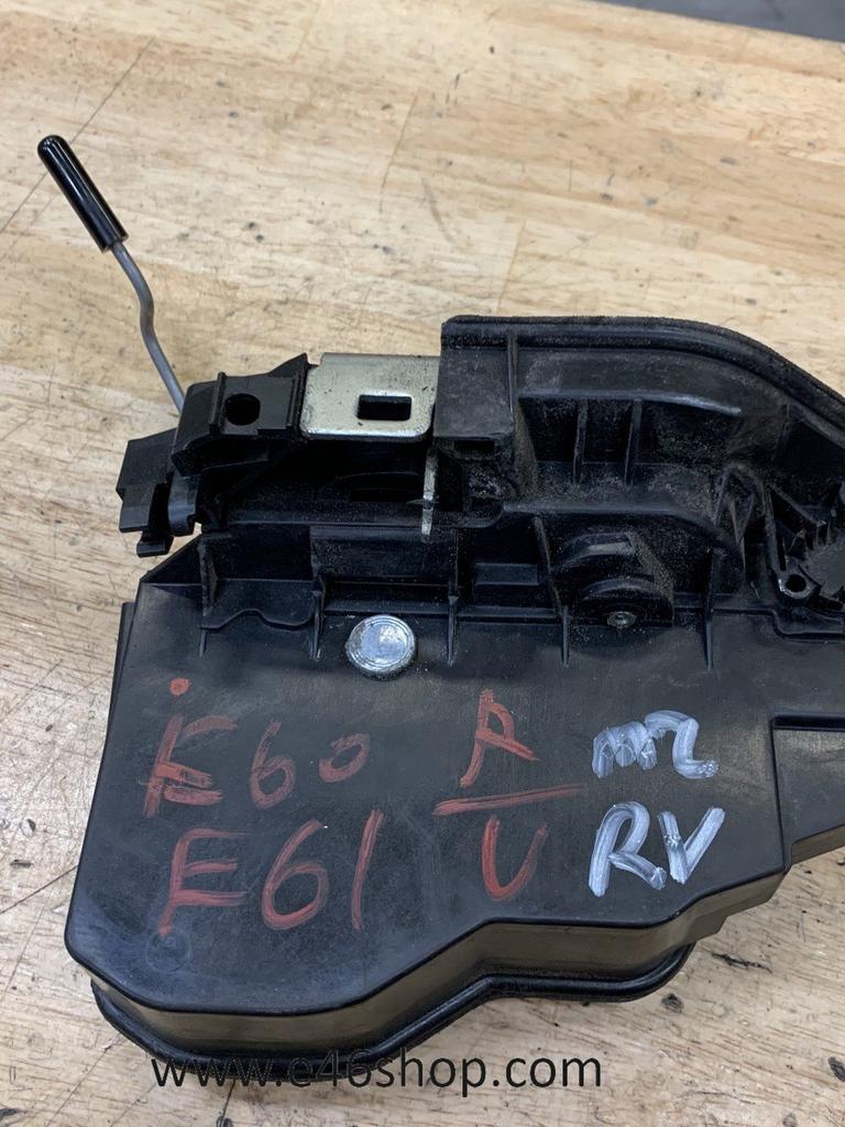 Deur slot BMW  5 serie E60 E61 rechtsvoor bijrijder kant dus, Auto-onderdelen, Gebruikt, -, -, Ophalen of Verzenden