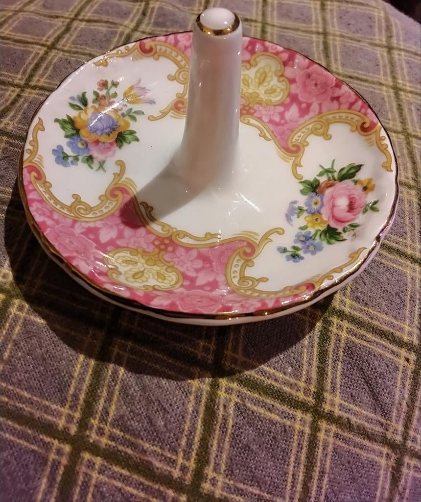 Porte-bagues « Lady Carlyle » /plat à bijoux Royal Albert, Enlèvement ou Envoi