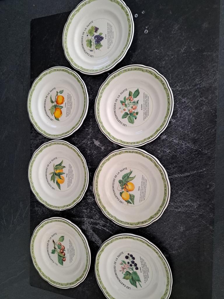 Vintage borden Gien, Huis en Inrichting, Ophalen