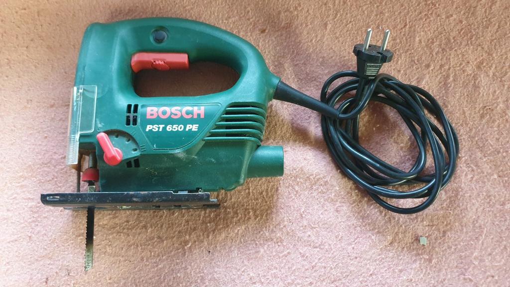Bosch PST 650 PE, scie sauteuse, à peine utilisée., Bricolage & Construction, Outillage | Scies mécaniques, Scie sauteuse, Scie sauteuse