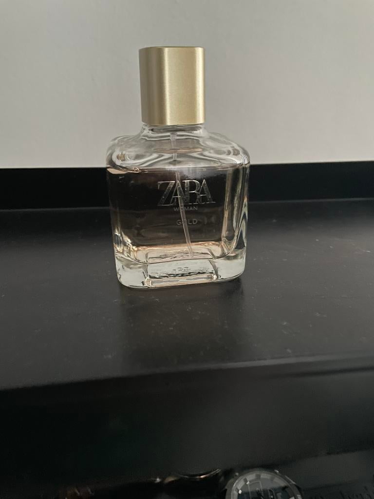 Zara Gold parfum, Handtassen en Accessoires, Uiterlijk | Parfum, Ophalen of Verzenden, Zo goed als nieuw
