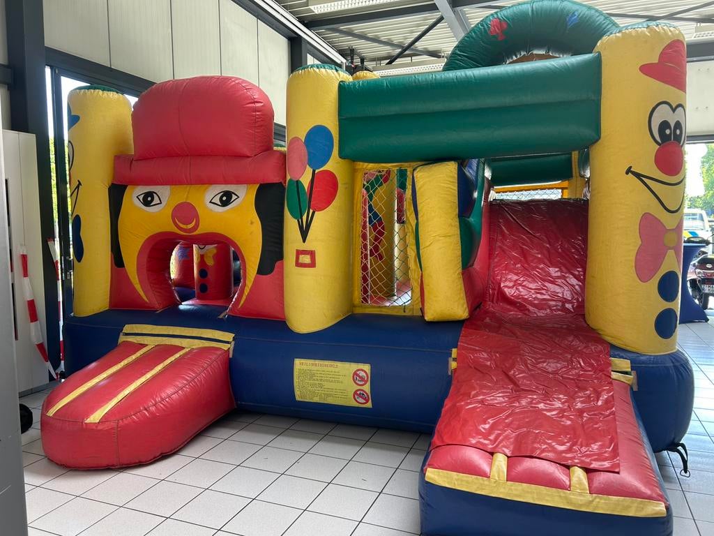 Springkasteel, Ophalen, Zo goed als nieuw