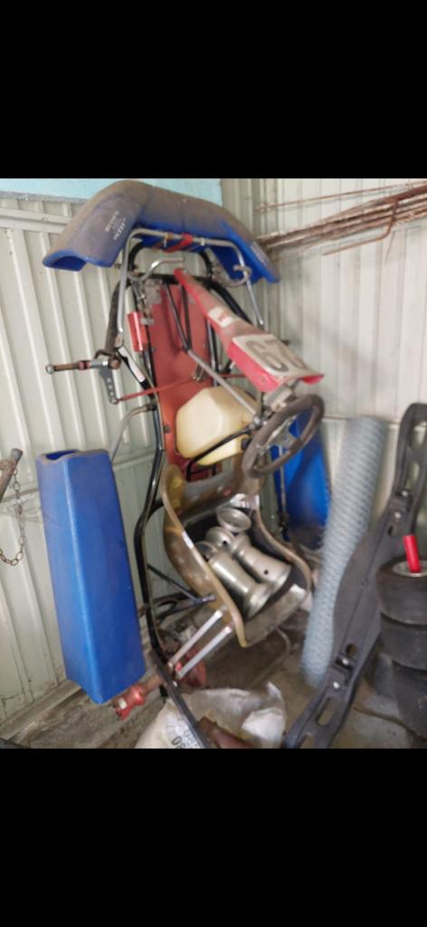 Châssis kart 125cc complet – sans moteur – bon état, Sports & Fitness, Karting, Kart, Enlèvement