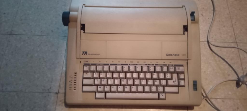 Typemachine, Diversen, Typemachines, Ophalen