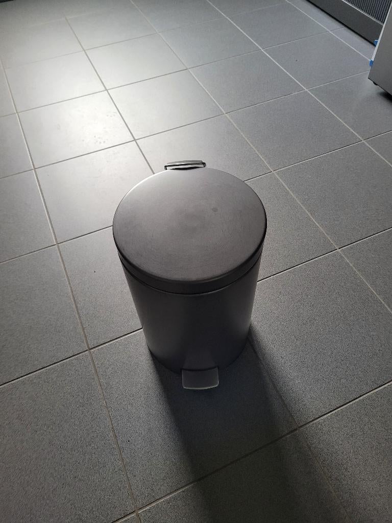 Brabantia Pedaalemmer vuilbak, Huis en Inrichting, Woonaccessoires | Prullenbakken, Ophalen, Gebruikt, Met pedaal, 50 tot 75 cm