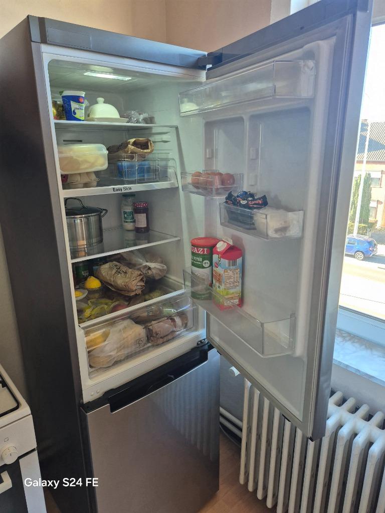 Koelcast Samsung hauteur 200X largeur 60 en très bon état, Comme neuf, Enlèvement, Métal, 50 à 75 cm