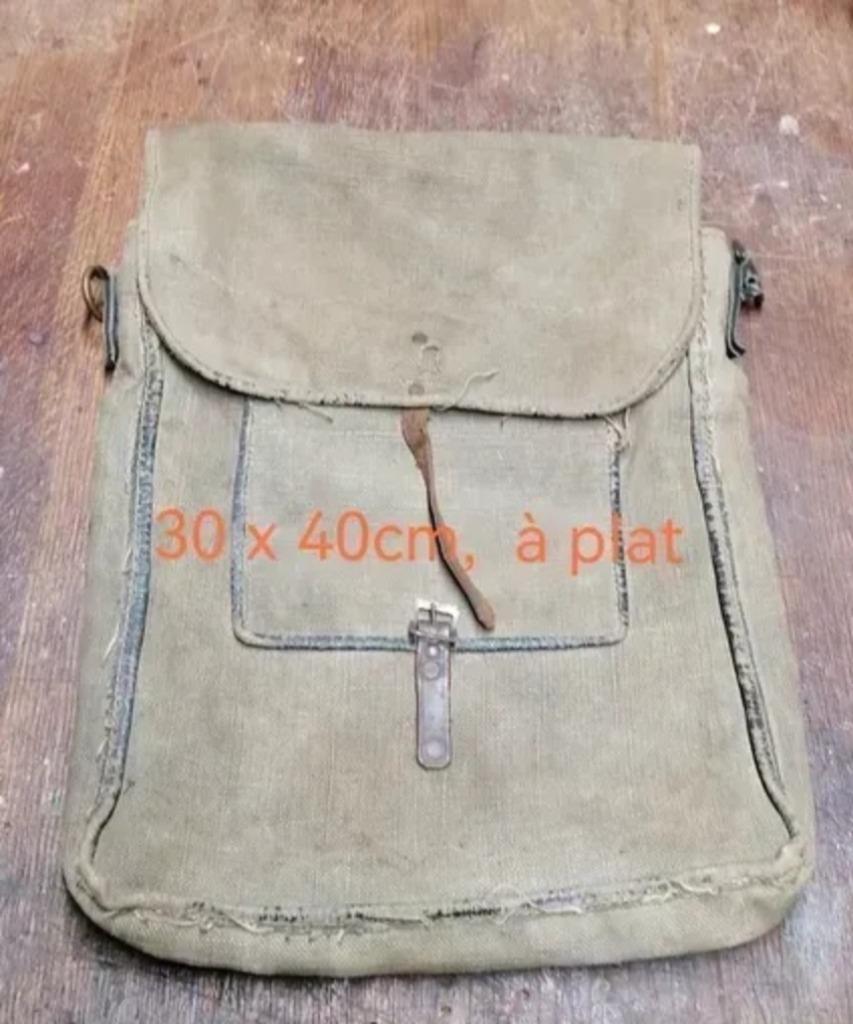 Duitse militaire musettetas met DAK-band uit de Tweede Werel, Verzamelen, Militaria | Tweede Wereldoorlog, Verzenden