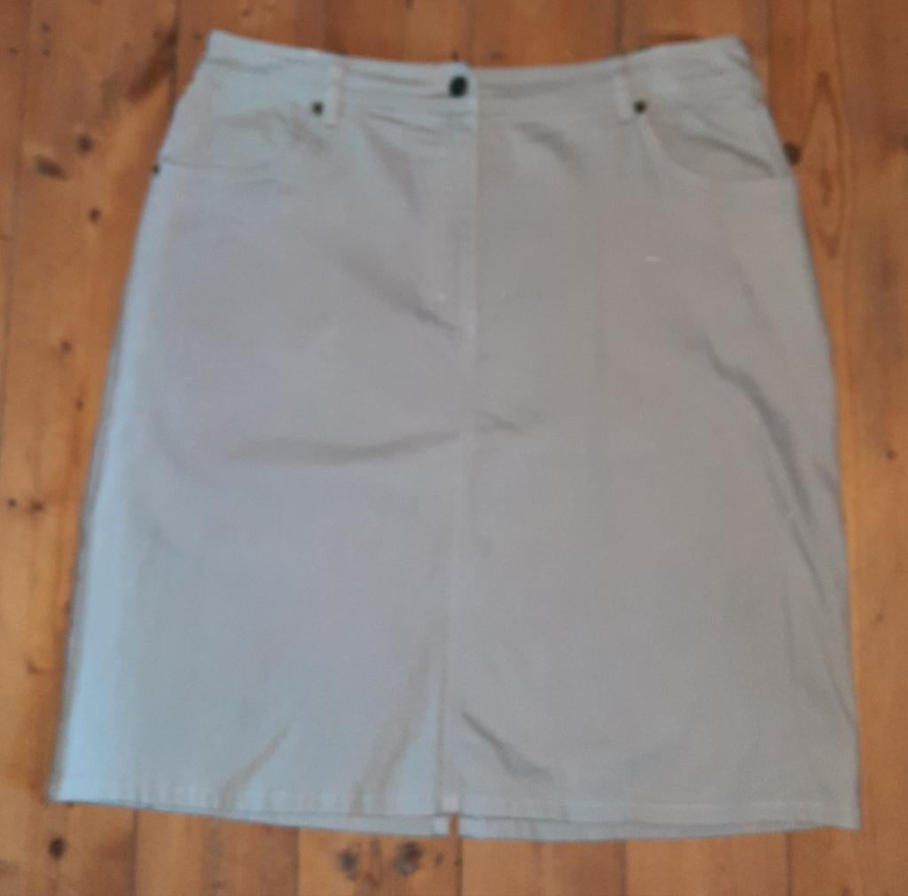 Authentic rok "XXXL", Kleding | Dames, Grote Maten, Rok, Beige, Ophalen of Verzenden, Zo goed als nieuw